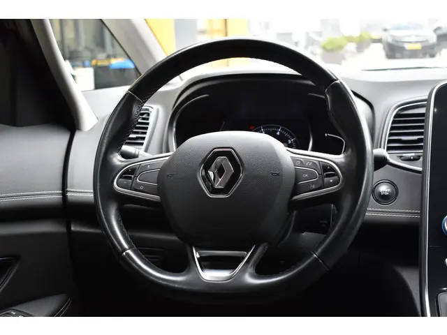 Renault Grand Scénic TCe 140 EDC Bose 2019 Benzine 14