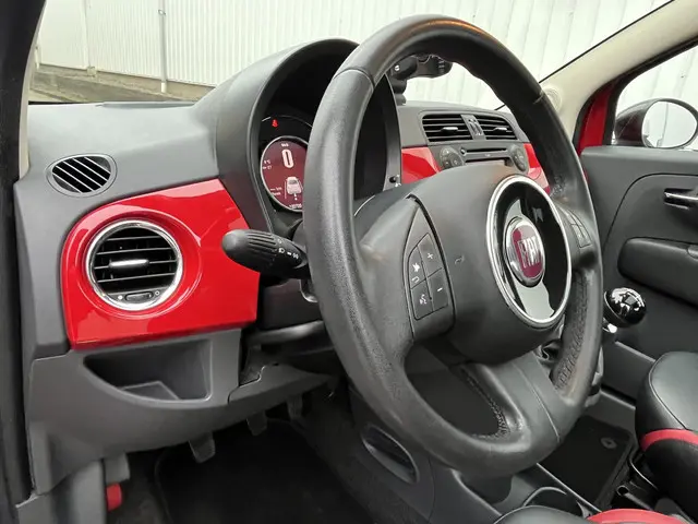 Fiat 500 0.9 TwinAir Turbo Cult 2015 Benzine 41
