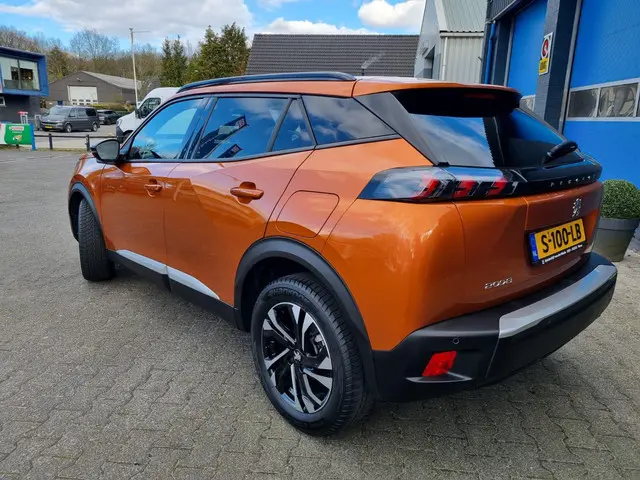 Peugeot 2008 3