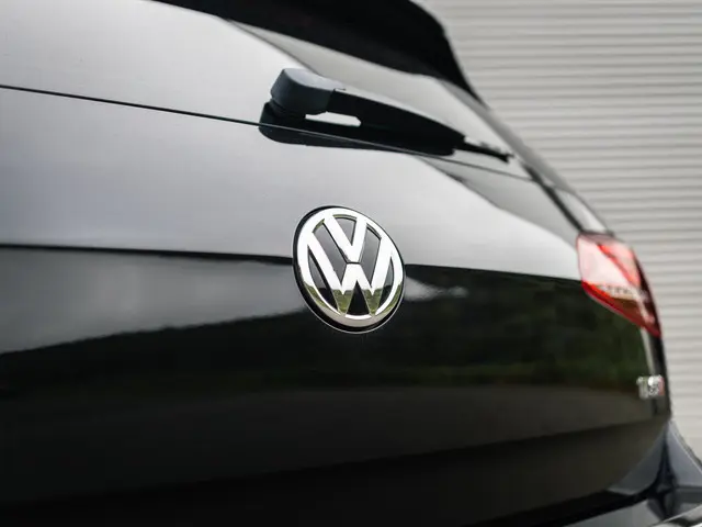 Volkswagen Golf 1.4 TSI Highline 2xR-line 2014 Benzine 11