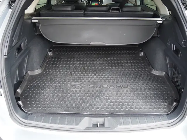 Subaru Outback 2.5i Premium AWD 2023 Benzine 29