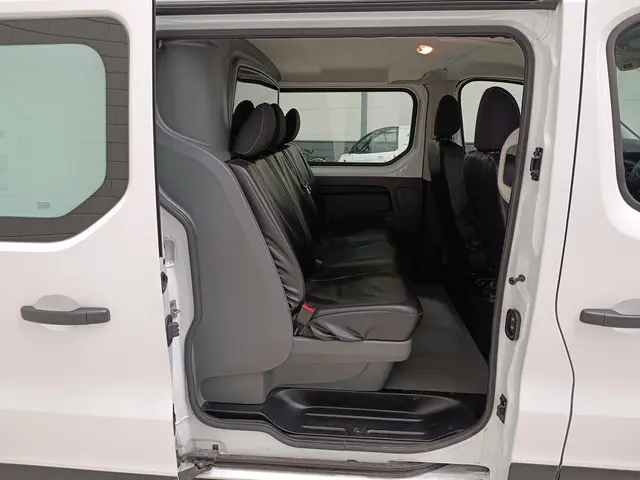 Opel Vivaro 1.6 CDTI L2H1 DC Edition 2018 Diesel 9