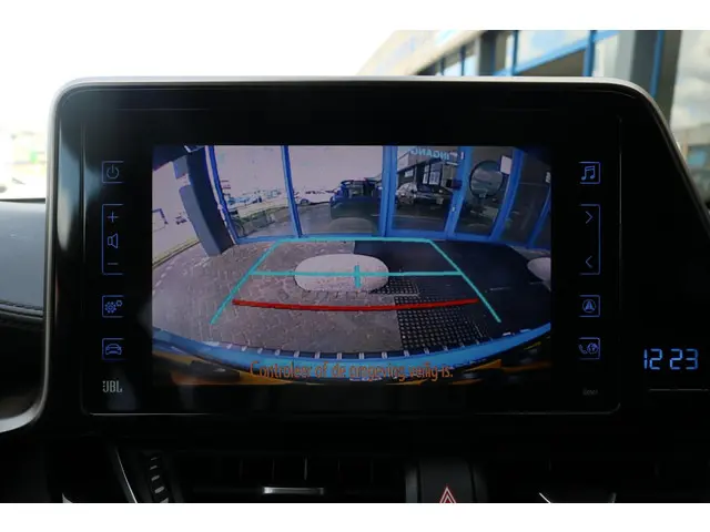 Toyota C-HR 1.8 Hybrid Style 2018 Hybride Benzine 10