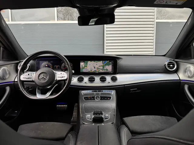 Mercedes-Benz E-Klasse 200 Premium Plus 2019 Benzine 23