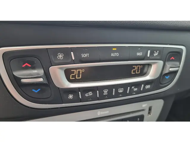 Renault Mégane Estate 1.2 TCe Limited 2016 Benzine 15