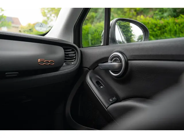 Fiat 500X Cross 1.4 Turbo MultiAir S-Design 2018 Benzine 19