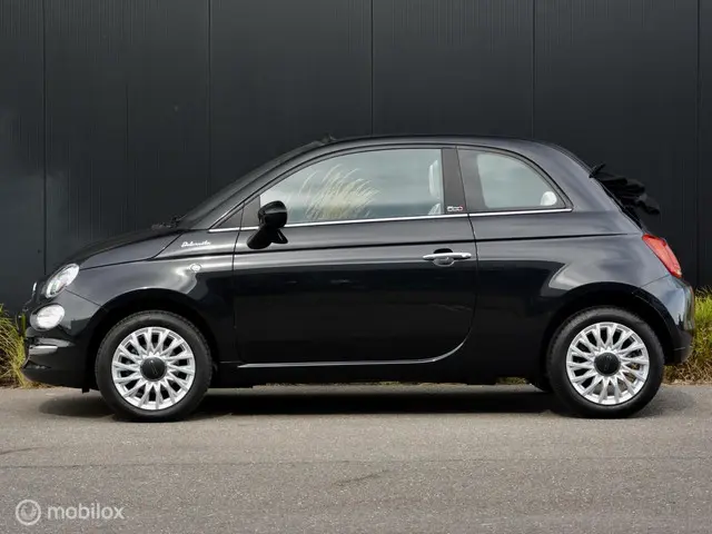 Fiat 500C Hybrid Dolcevita 2023 Hybride Benzine 2