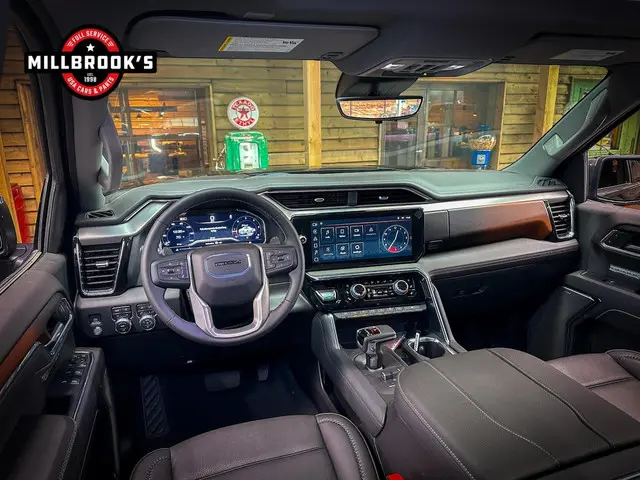 GMC Sierra Denali 6.2 V8 2024 Benzine 18