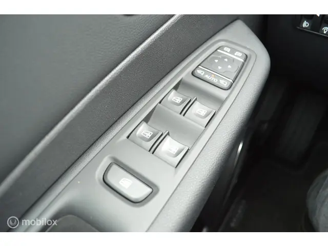 Renault Captur 0.9 TCe Version S 2019 Benzine 15