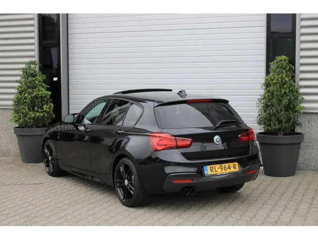 BMW 1 Serie 118i M Sport 2018 Benzine 15