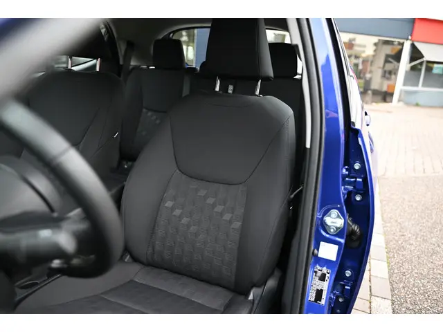 Mazda 2 Hybrid 1.5 Centre-line 2025 Hybride Benzine 16