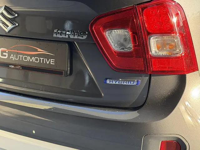 Suzuki Ignis 1.2 Smart Hybrid Select 2023 Benzine 28