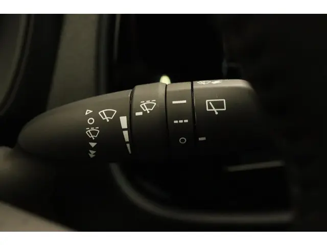 Toyota Aygo X 1.0 VVT-i MT Play 2024 Benzine 24