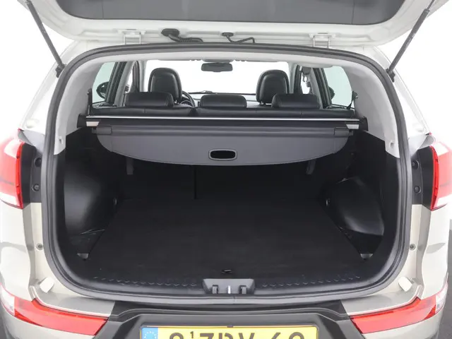 Kia Sportage 2.0 ExecutiveLine 166PK AUTOM. 2015 Benzine 25