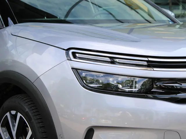Citroën C5 Aircross 1.6 PureTech Shine 2019 Benzine 24