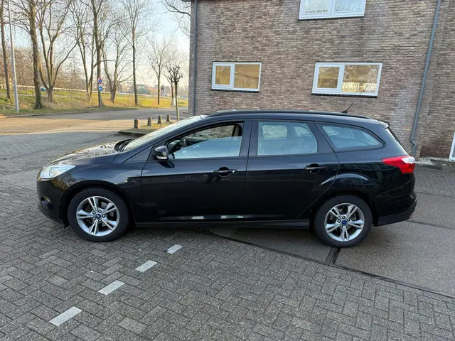 Ford Focus Wagon 1.0 EcoBoost Edition 2014 Benzine 20