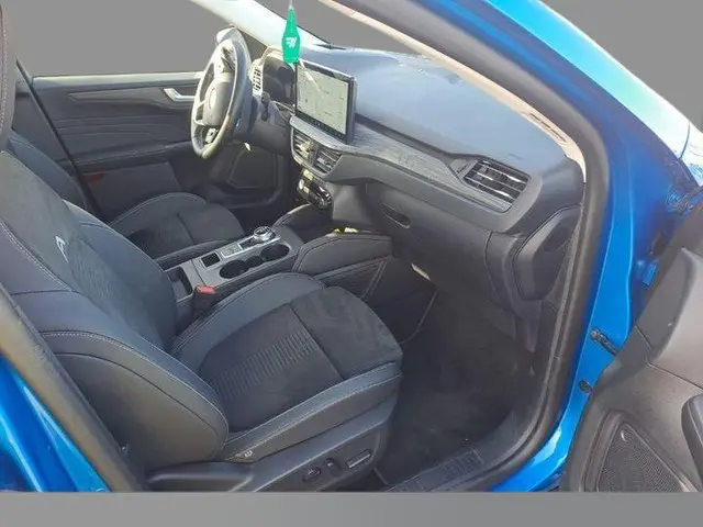 Ford Kuga 2.5 PHEV Active X 2025 Hybride Benzine 10