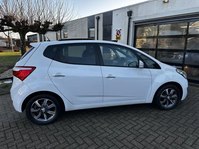 Hyundai ix20 1.4i Go! 2017 Benzine 15