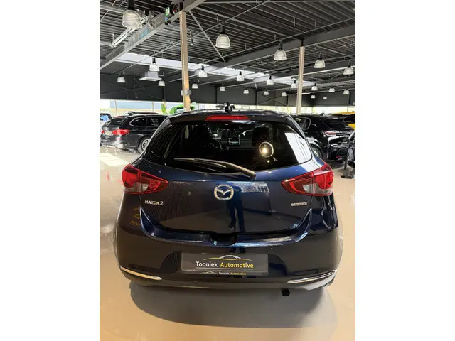 Mazda 2 1.5 Skyactiv-G Luxury 2022 Hybride Benzine 6
