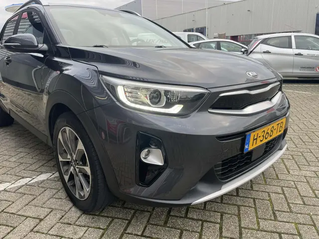 Kia Stonic 1.0 T-GDi DynamicPlusLine 2020 Benzine 20