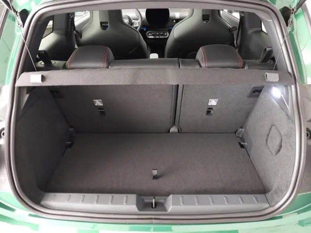 MINI 3-Deurs E 2024 Elektrisch 9