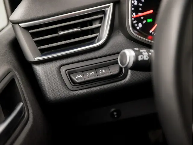 Renault Clio 1.0 TCe Sport 2019 Benzine 22