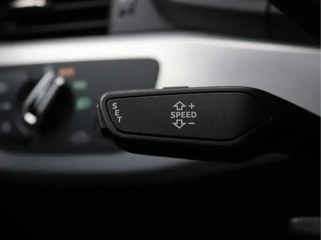 Audi A4 Avant 2.0 TFSI 2016 Benzine 29