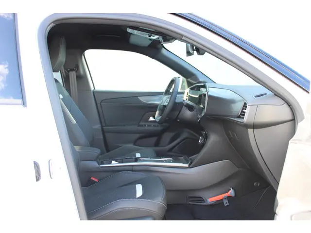 Opel Mokka-e Electric GS 54 kWh 2025 Elektrisch 8