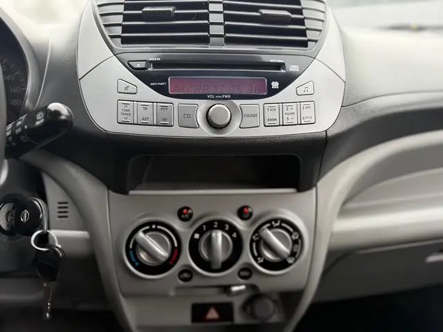 Nissan Pixo 1.0 Look | AIRCO | NAP | APK| 2012 Benzine 11