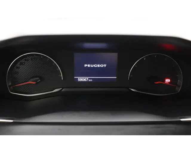 Peugeot 208 1.2 PureTech Allure 2022 Benzine 29