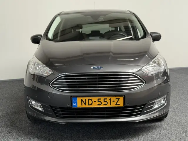 Ford C-MAX 1.5 Titanium 2017 Benzine 21