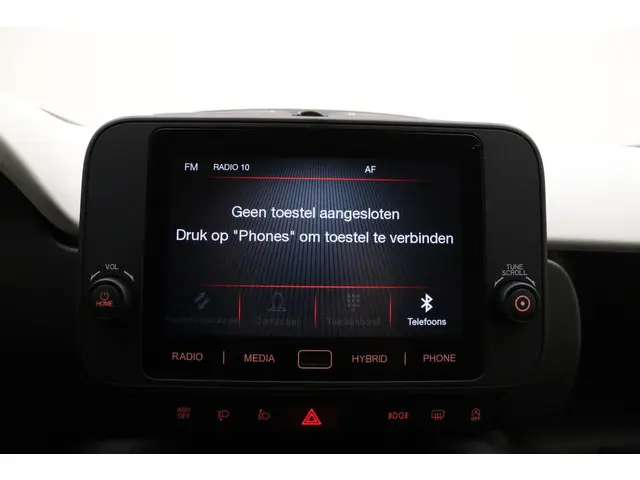 Fiat Panda 1.0 Hybrid Pandina 2025 Benzine 24