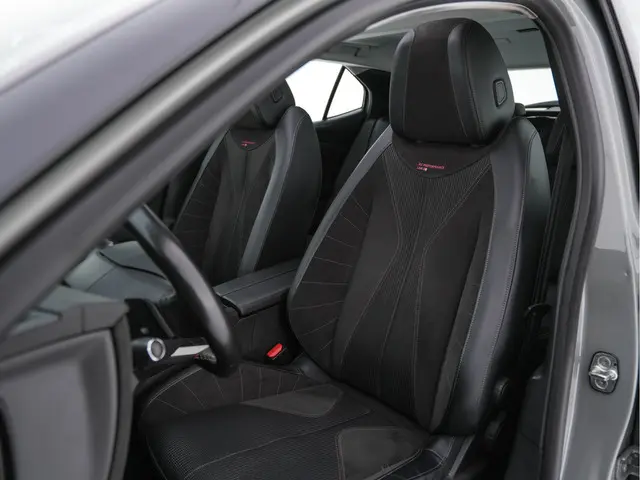 DS DS 4 1.6 PureTech Performance Line 2022 Benzine 21