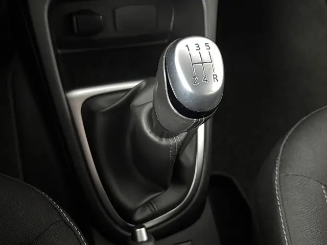 Renault Captur 0.9 TCe Limited 2020 Benzine 20