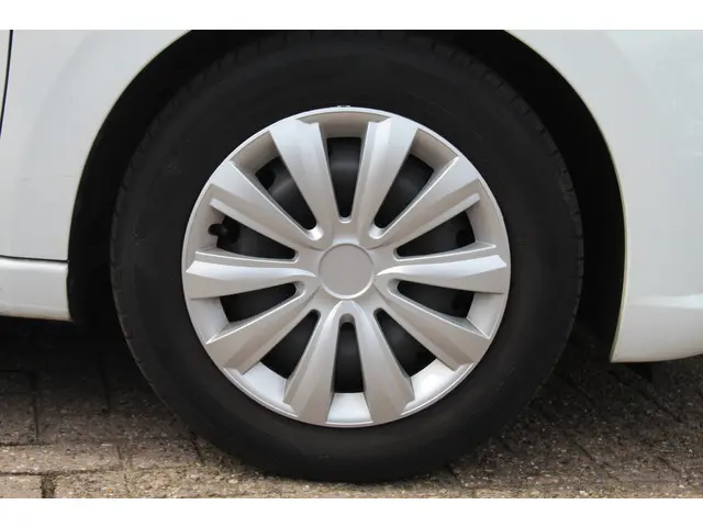 Nissan Micra 0.9 IG-T Visia+ 2017 Benzine 25
