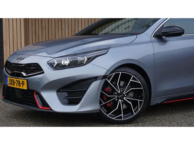 Kia ProCeed 1.6 T-GDI 204pk GT 2022 Benzine 56