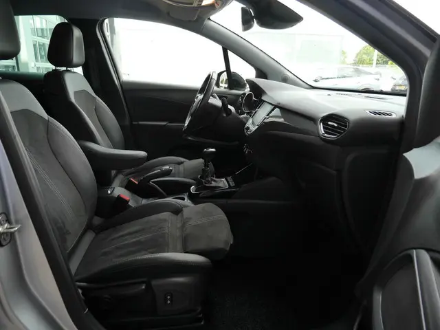 Opel Crossland 1.2 Turbo Ultimate Level 4 2024 Benzine 14