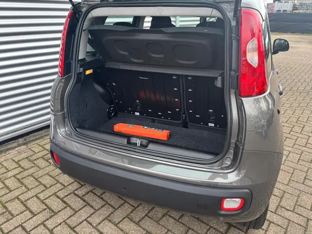 Fiat Panda 1.2 Lounge 2020 Benzine 4