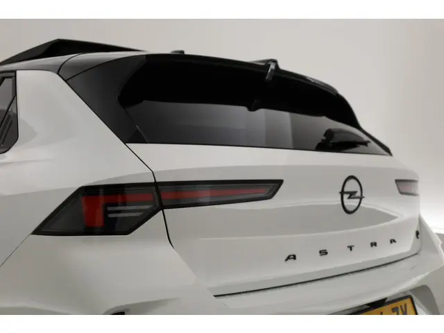 Opel Astra Electric Ultimate 54 kWh 2023 Elektrisch 28
