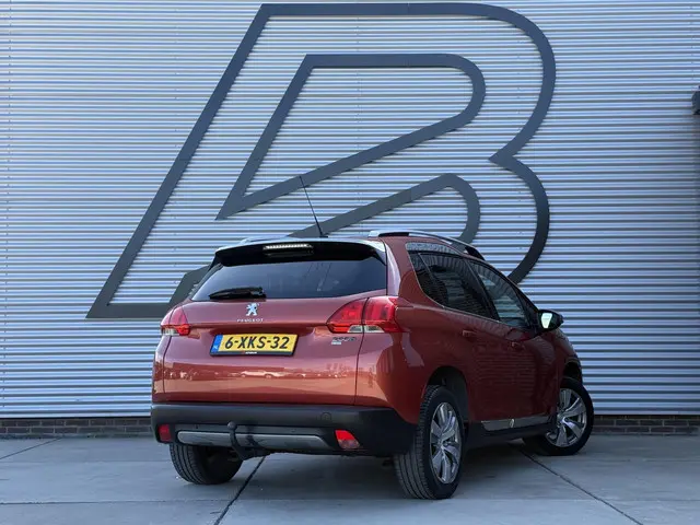Peugeot 2008 1.2 VTi Allure 2014 Benzine 3