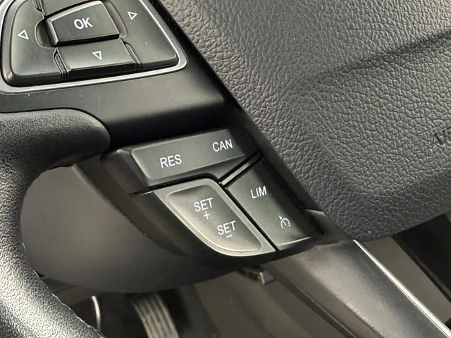 Ford C-MAX 1.0 Ambiente| Airco | Cruise | 2018 Benzine 18