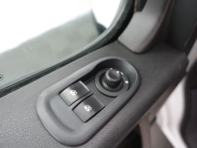 Opel Movano 2.3 CDTI L2H2 Aut- 2014 Diesel 14