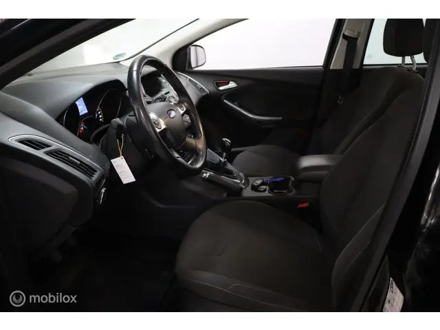 Ford Focus 1.0 EcoBoost Edition Plus 2014 Benzine 19