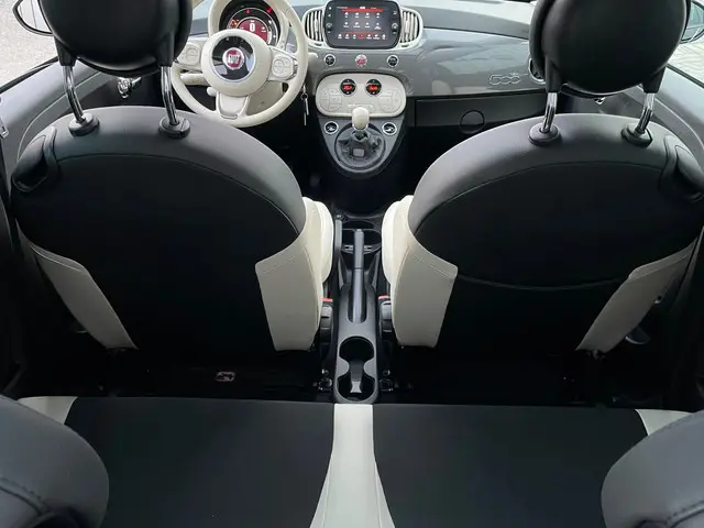 Fiat 500 1.0 Hybrid Dolcevita PANO 2022 Hybride Benzine 10