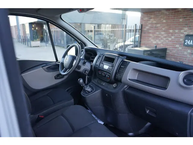 Renault Trafic 1.6 dCi T27 L1H1 Comfort 2016 Diesel 4