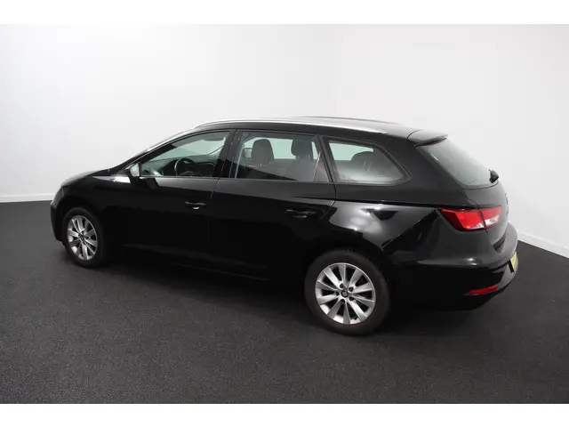 SEAT Leon ST 1.5 TSI 150pk DSG Style 2020 Benzine 23