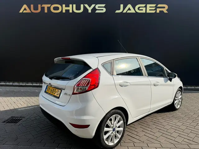 Ford Fiesta 1.0 EcoBoost Titanium 2016 Benzine 6