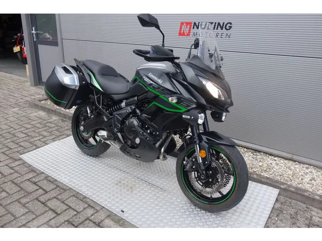 Kawasaki Versys 650 2