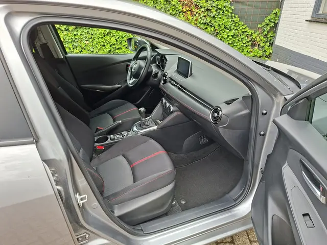 Mazda 2 1.5 Skyactiv-G GT-M Line 2016 Benzine 16