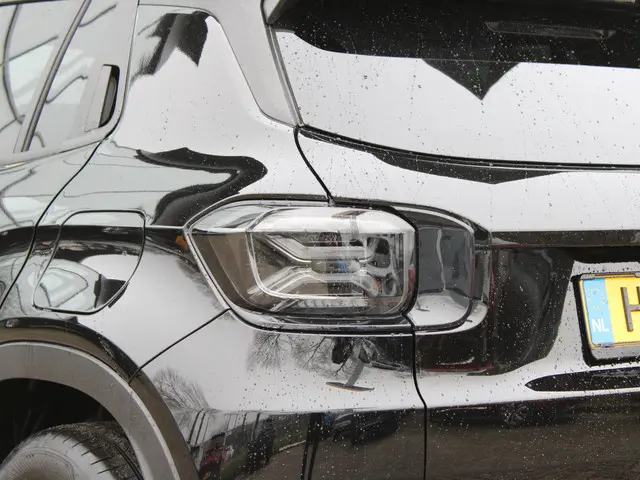 Jeep Avenger 1.2 e-Hybrid Summit 2025 Hybride Benzine 23